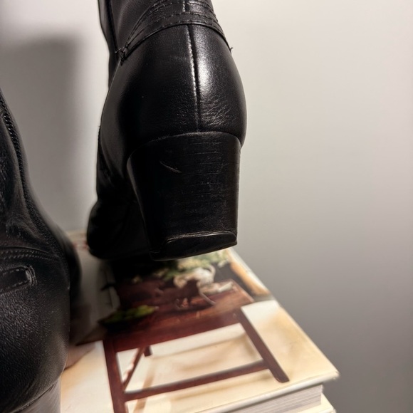 Clark Artisan Size 7 Casual Black Leather Ankle Boots - Picture 12 of 15